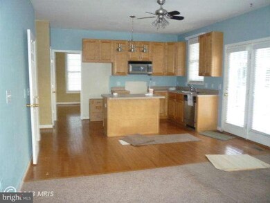 895 Chestnut Tree Dr, Annapolis, MD 21409 - photo 2