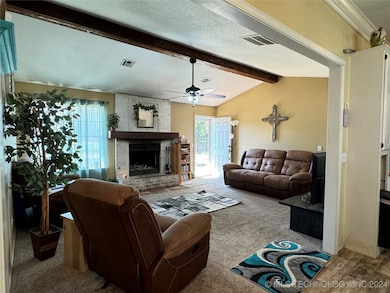 Vaulted Living Room 1