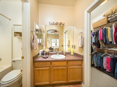 5449-willowthicket_mls-4
