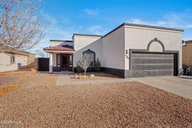 725 Desert Sage Dr, Horizon City, TX 79928 - photo 2