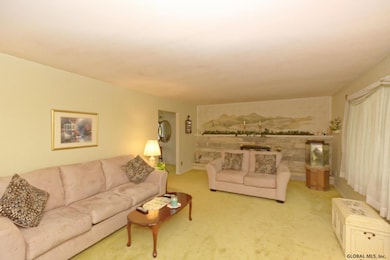 86 Marie Pkwy, Albany, NY 12211 - photo 5