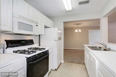 655 Burtons Cove Way unit U12, Annapolis, MD 21401 - photo 7