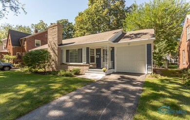 Oversized one car garage