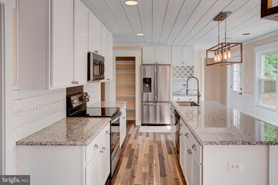 27 Jackson Ave, Round Hill, VA 20141 - photo 7