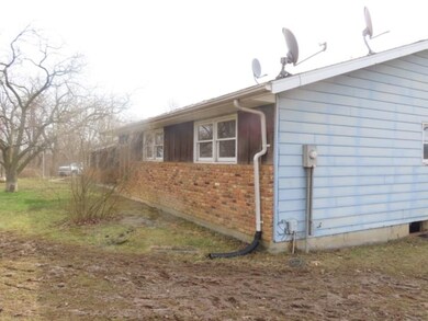 5826 E River Rd, Montpelier, IN 47359 - photo 5