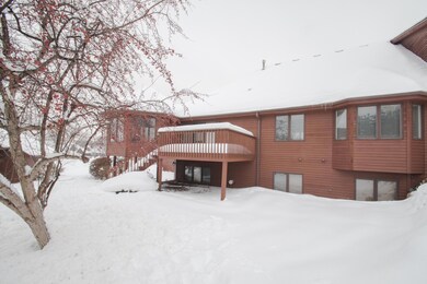 Scenic wooded grounds are rich in wildlife and great for bird-watching