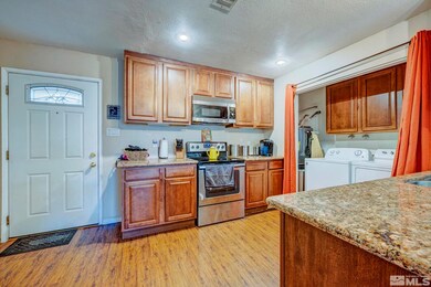 1065 Bradley Square, Sparks, NV 89434 - photo 4