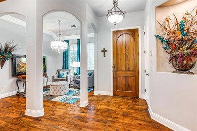 504 Crested Oak Ct, Fort Worth, TX 76108 - photo 3