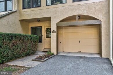 652 Niblick Ln unit 5, Wallingford, PA 19086 - photo 3