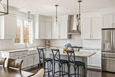 7 Manchester St, Weymouth, MA 02190 - photo 4