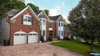 212 Bennington Terrace, Paramus, NJ 07652 - photo 2