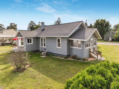 521 Dallas St, Chetek, WI 54728 - photo 5