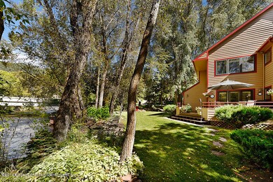 10RiverCove_WEB_04