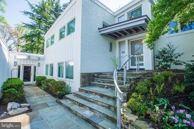 1135 Basil Rd, McLean, VA 22101 - photo 3