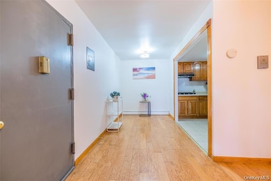 144-34 37th Ave unit 4C, Flushing, NY 11354 - photo 4
