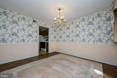 1L Twin Rivers Dr, East Windsor, NJ 08520 - photo 4