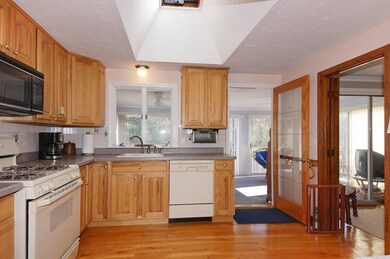 15 Partridge Rd, Medfield, MA 02052 - photo 3