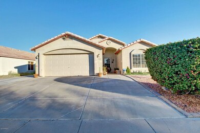 4382 W Golden Ln, Glendale, AZ 85302 - photo 2