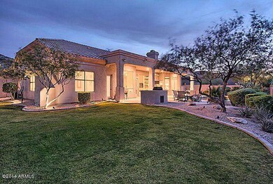 exteriorbackyard_700