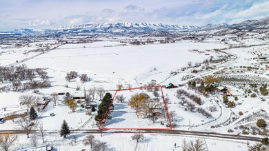 12 Red Property Line