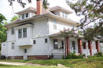 890 S Redman Ave, Marshall, MO 65340 - photo 5