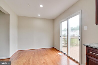 813 Reedworth Ct, Capitol Heights, MD 20743 - photo 7