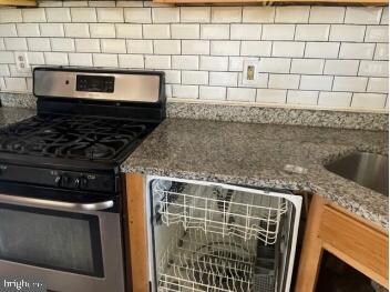 3442 Cliftmont Ave, Baltimore, MD 21213 - photo 4