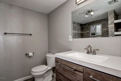 2205 E Harvard St, Phoenix, AZ 85006 - photo 6