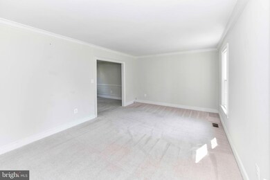 6405 Spring Lake Dr, Burke, VA 22015 - photo 3