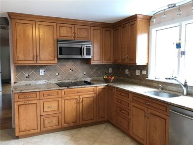 787 Pound Hill Rd, North Smithfield, RI 02896 - photo 7