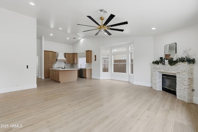 18637 N 85th Ln, Peoria, AZ 85382 - photo 7