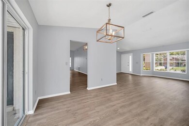 7978 Wellsmere Cir, Orlando, FL 32835 - photo 6