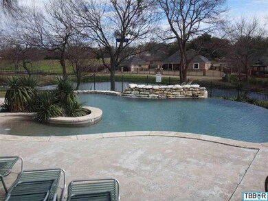 Club House Pool