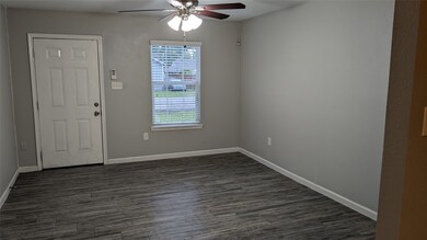 7106 Sidney St, Houston, TX 77021 - photo 3