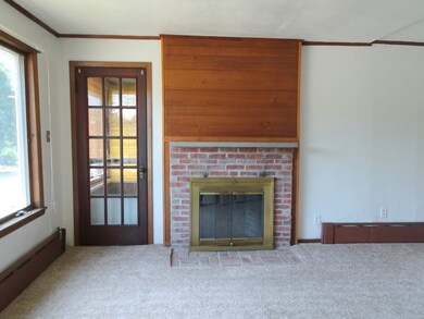 655 Hammond St unit 2, Chestnut Hill, MA 02467 - photo 2