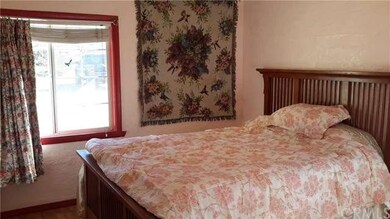 61925 Mountain View Cir, Joshua Tree, CA 92252 - photo 4