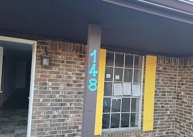 146 Lora Ln, Lawton, OK 73507 - photo 2