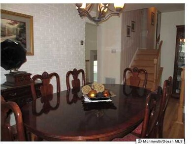 22 Sioux St, Old Bridge, NJ 08857 - photo 5