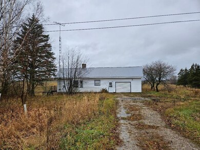 N7876 Michigan 117 unit N7876, Engadine, MI 49827 - photo 2