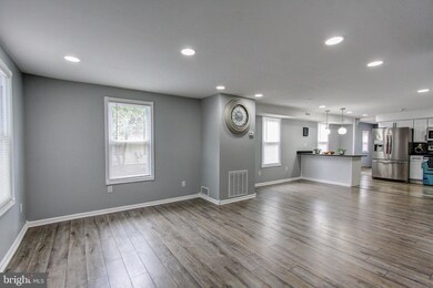 1006 Rutledge Ave, Phoenixville, PA 19460 - photo 6