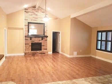 Living Room/ FIreplace