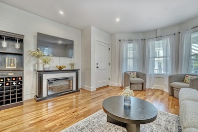 3 Wisteria St unit 1, Salem, MA 01970 - photo 4