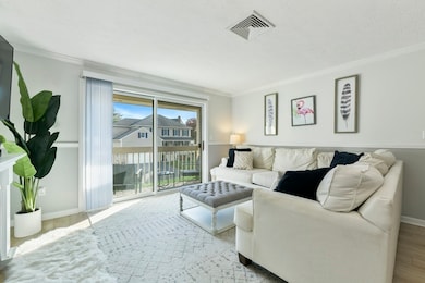 20 Turning Mill Ln unit 11, Quincy, MA 02169 - photo 3