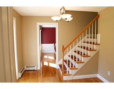 35 Westview Dr, Oxford, MA 01540 - photo 2