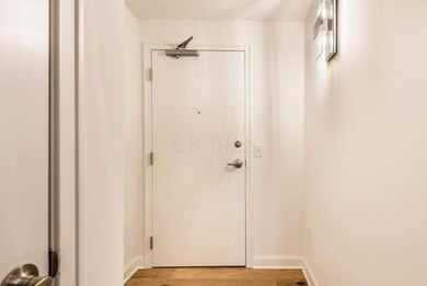 825 N 4th St #406_01