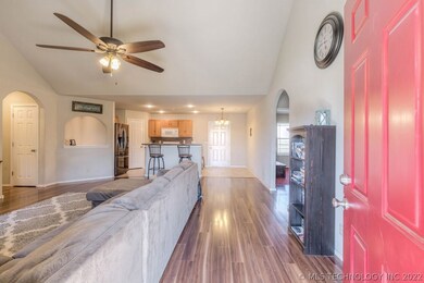 3818 S 201st East Ave, Broken Arrow, OK 74014 - photo 6