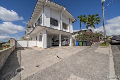 2226 Komo Mai Dr, Pearl City, HI 96782 - photo 2