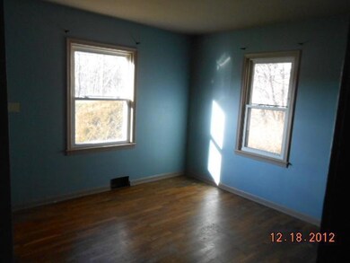 1324 N Waverly Rd, Lansing, MI 48917 - photo 4