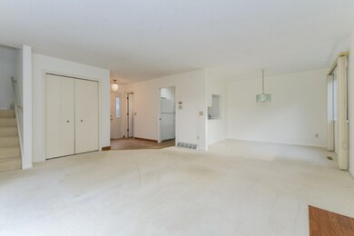 Fairway_Ct_281A_Plainwell_49080-5