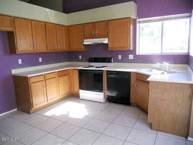 023-290734 - kitchen 3